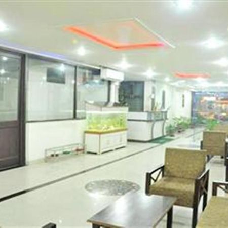 Hotel Dawat Palace Agra  Exterior photo