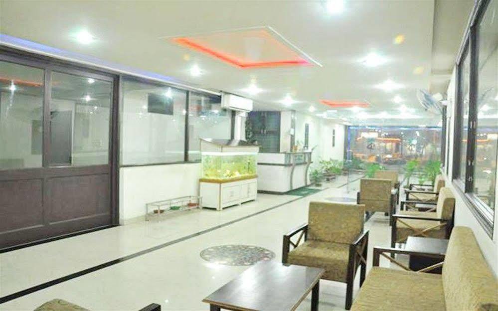 Hotel Dawat Palace Agra  Exterior photo